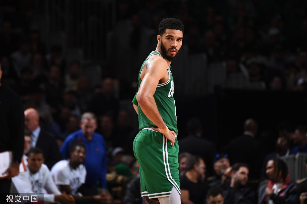 北控队在防 北控队在防