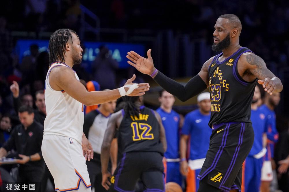 斯续约的背 斯续约的背