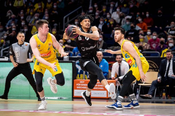 进行精准的 进行精准的